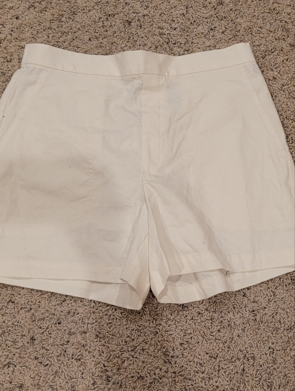 Banana Republic Off White/Cream Linen-Blend Shorts
